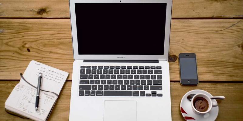 为过期药品建立一座“无效圣物”纪念馆,纪念我们对抗死亡的徒劳努力