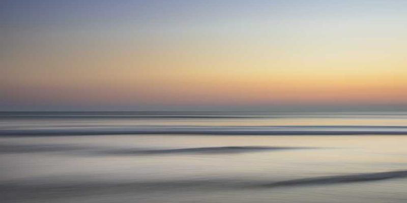 练习“交叉验证”：就一个事实，对比中英文信源的报道框架